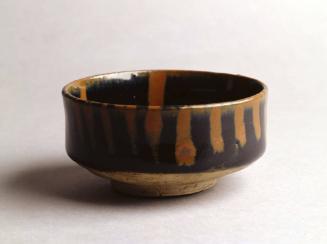 Bowl with Decoration of Russet Stripes