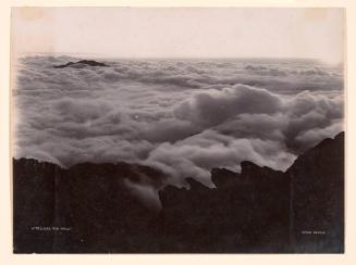 Clouds from Phalut, Darjeeling (Himalayas)