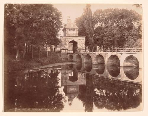 Hoorn: the East Door (La Porte De L'est)