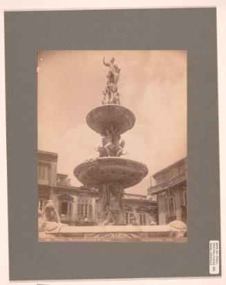 Messina, Fontana Nella Piazza Del Duomo