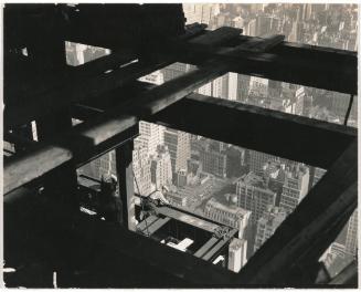 Construction Workers Building the Empire State Building