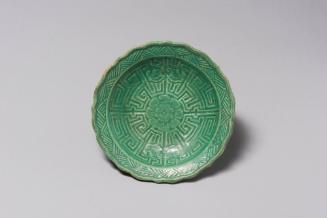 Small Green-glazed Dish