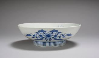 Large Footed Bowl