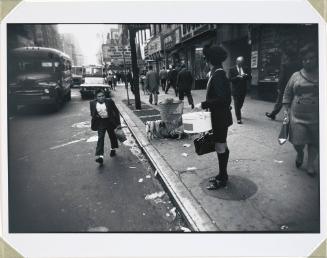 New York City, from the Garry Winogrand portfolio