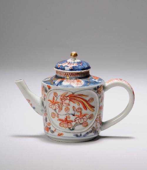 Teapot with Lid