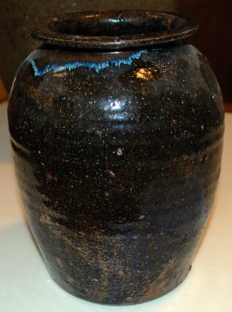 Jar with Rutile