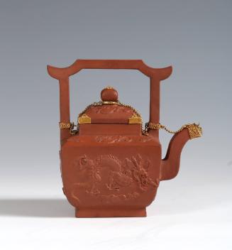 A Gold Filigree Mounted Yixing Teapot