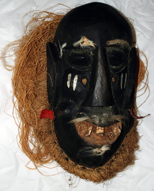 Gongoli Mask