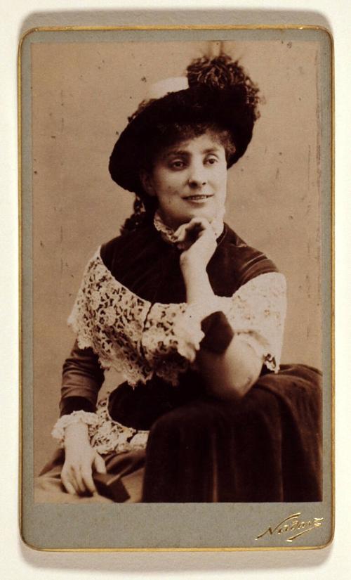 Alice Regnault, actress, Paris