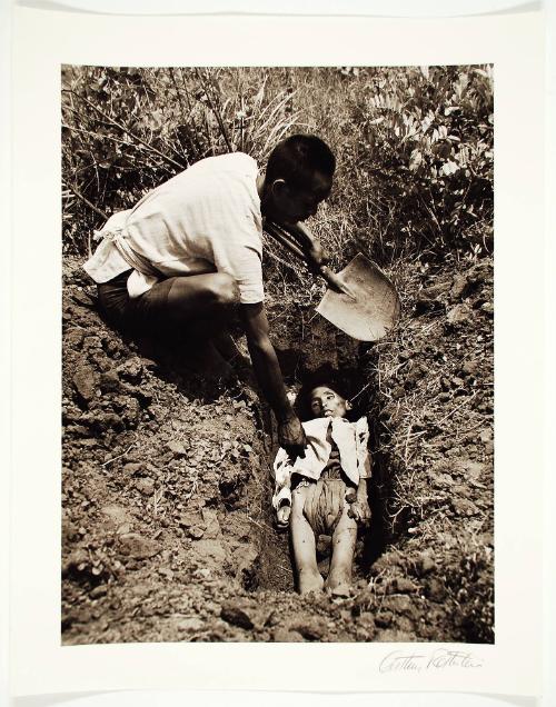 Burial of famine victim, Hengyang, China, no. 23 from Arthur Rothstein